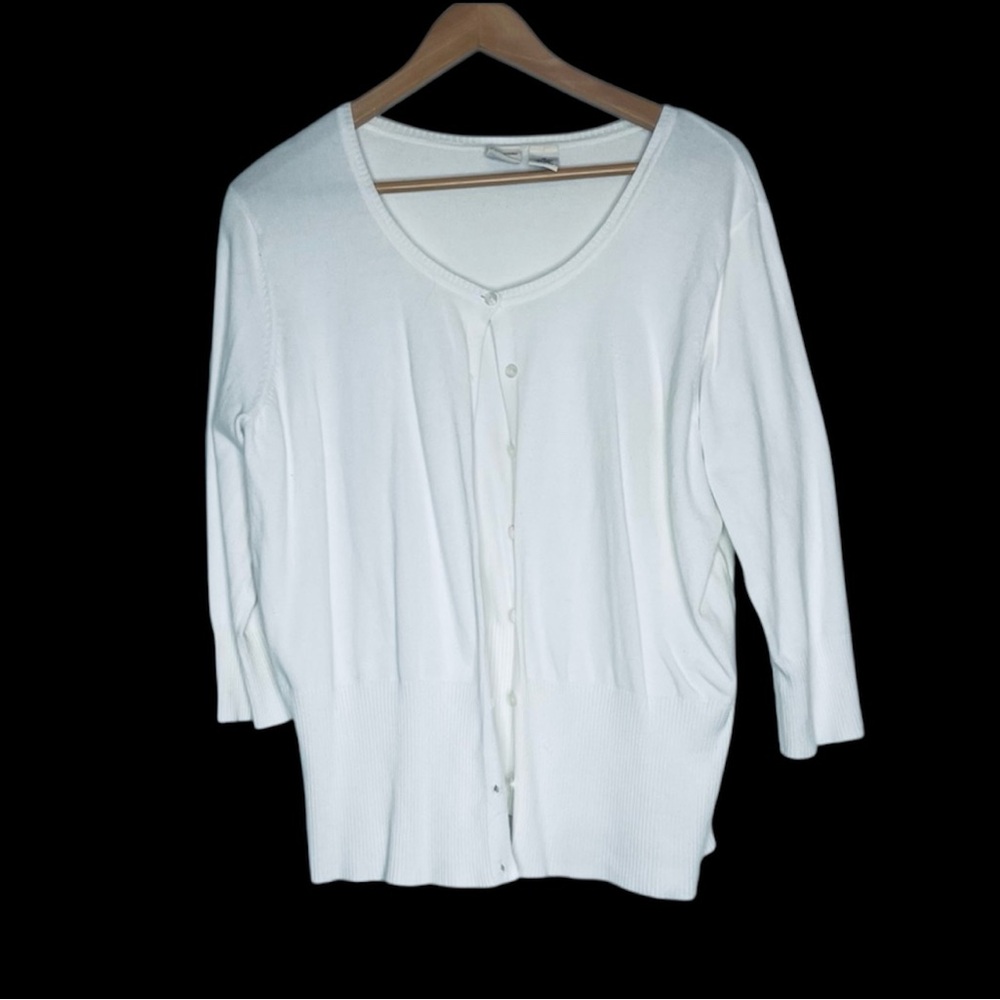 Merona Clasaic White ribbed 3/4 sleeves button down front sweater Size 1X
